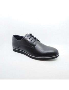 Chaussures de ville pour homme. Couleurs: noir